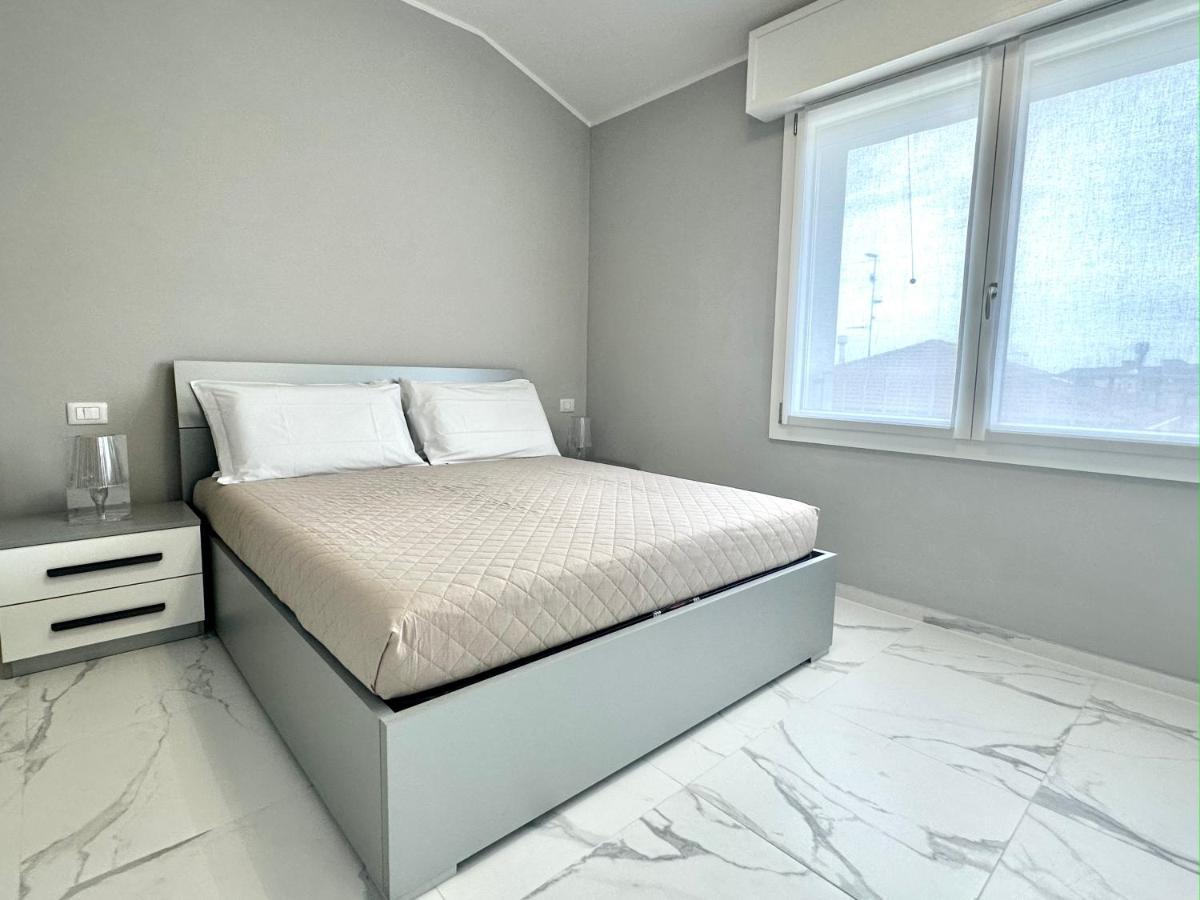 Donnino Apartments Fidenza Eksteriør bilde